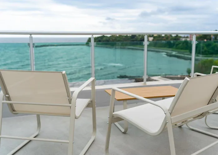 Elite Family Hotel 2*