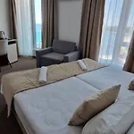 Elite Family Hotel